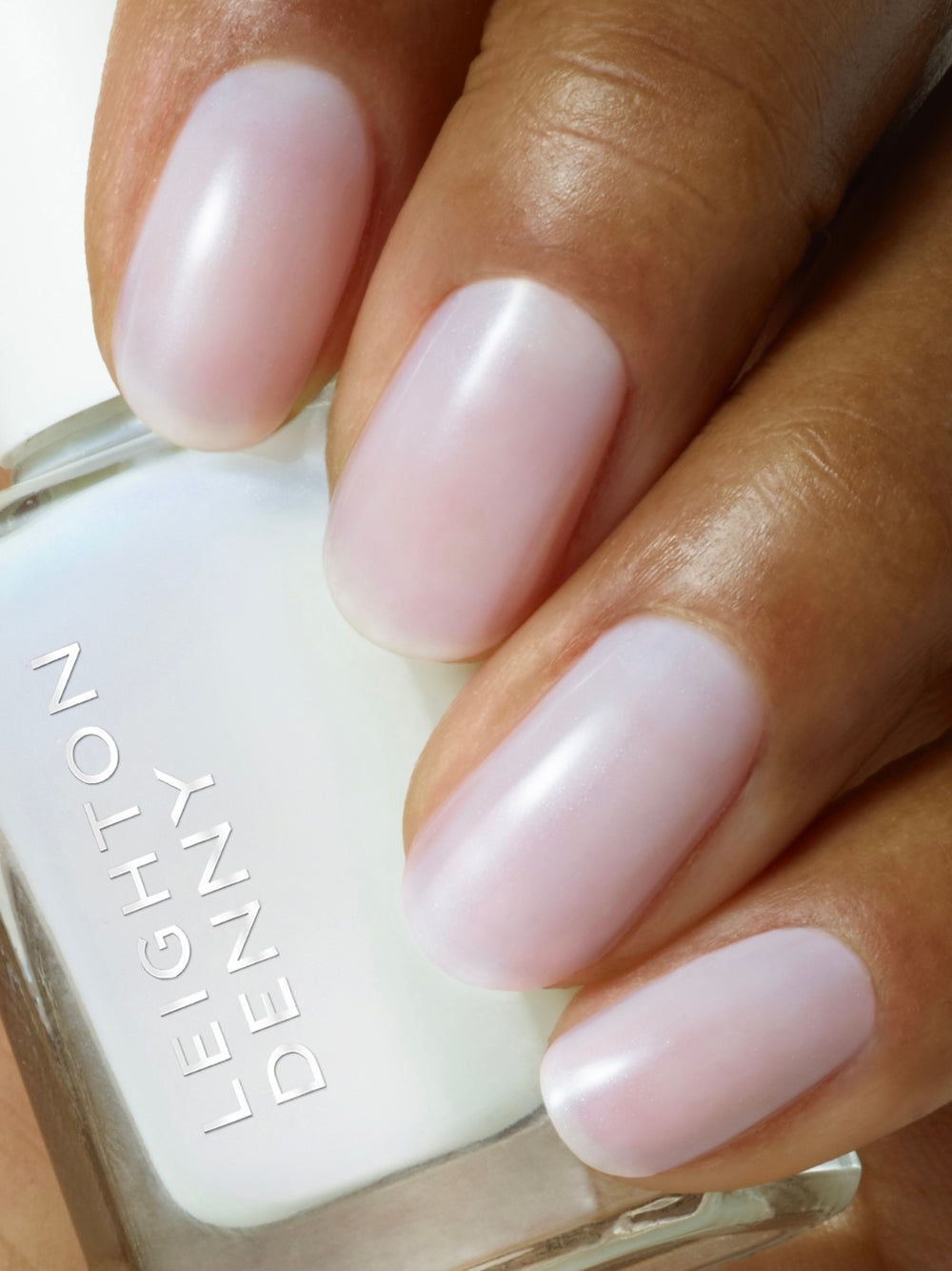 Nail Illuminator Milky White | nail polish & brightening treatment base coat