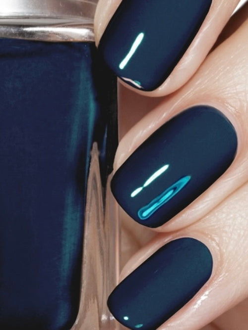 Jet Setter | opaque nail polish