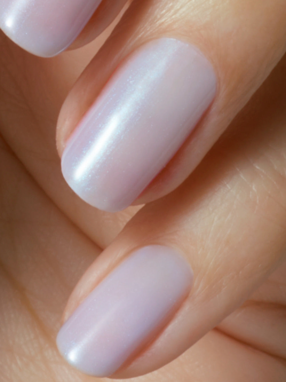Nail Illuminator Hazy Lilac | nail polish & brightening treatment base coat