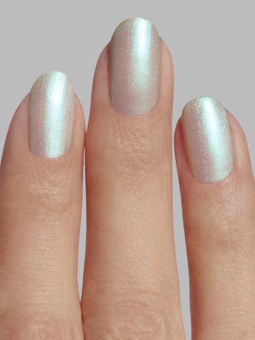 Get Glazed glazed donut effect nail colour on nails. Oyster blush base, mother of pearl ‘glazed’ effect.
